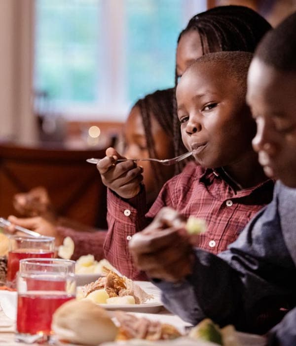 Feeding Families Thanksgiving Dinner
